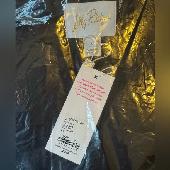 Lilly Pulitzer Eudora Vest in Noir.